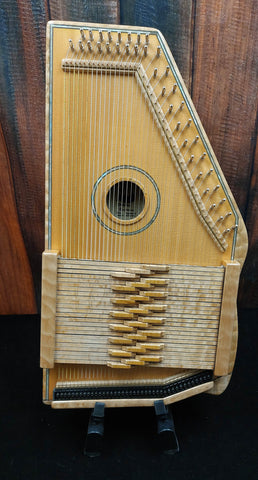 d'Aigle 40 String TLC